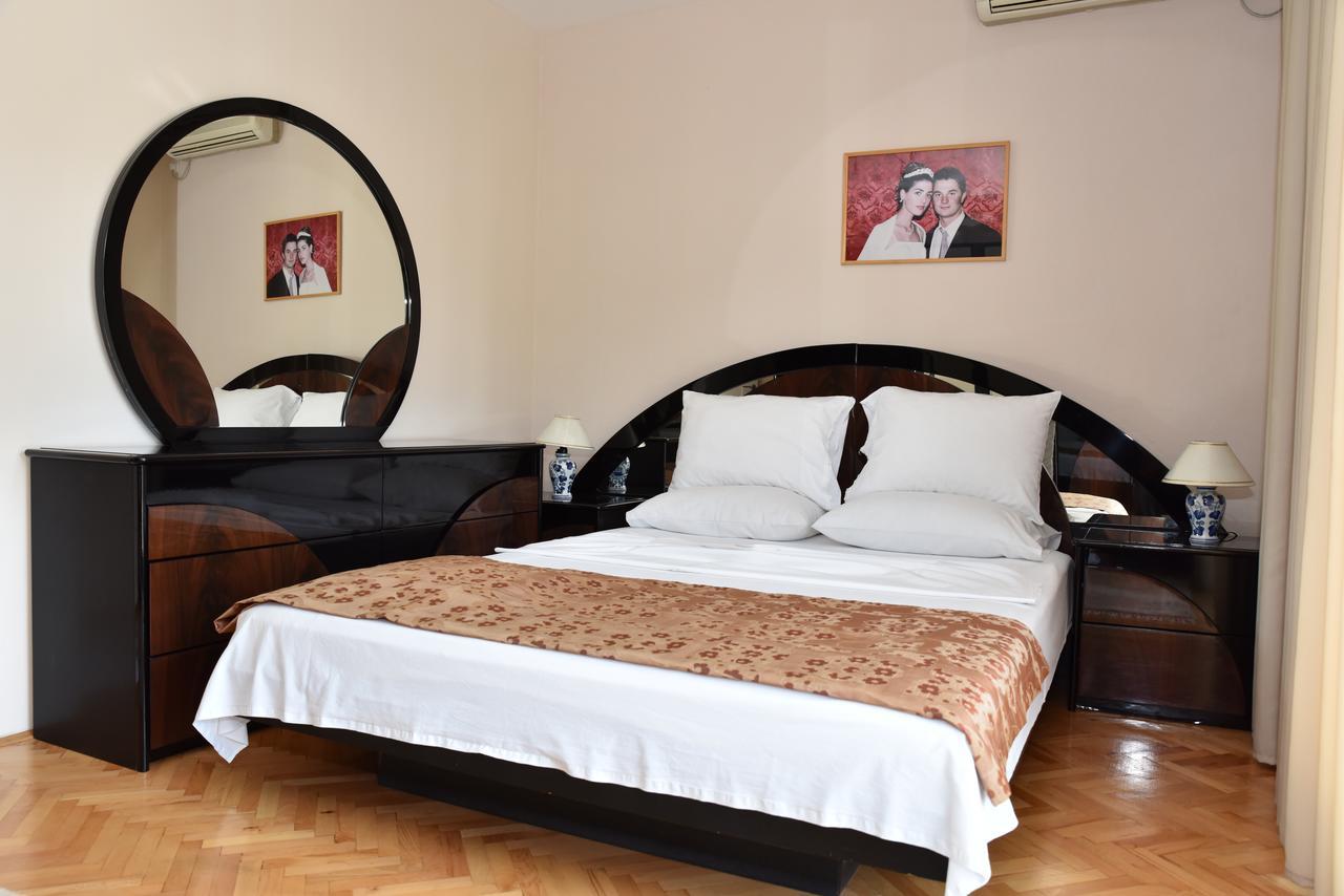 Guest House Evropa Ulcinj Exteriör bild